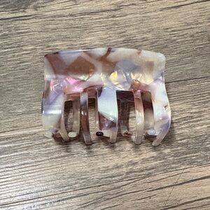 Elegant Marble Hair Claw Clip